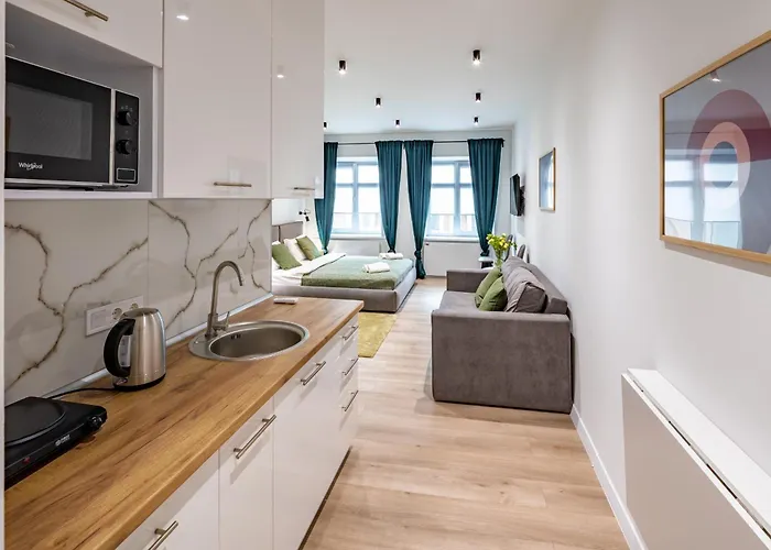 On Staroyevreiska Street * Львів