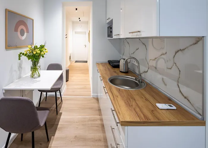 On Staroyevreiska Street Львів