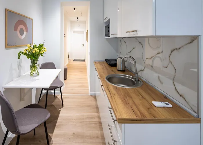 On Staroyevreiska Street * לבוב