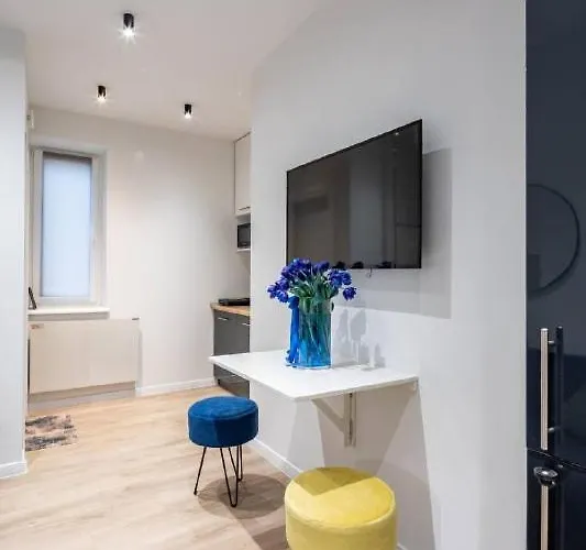 Apartamento On Staroyevreiska Street *